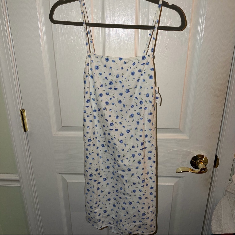 SOLD American Eagle Floral Spaghetti Strap Dress